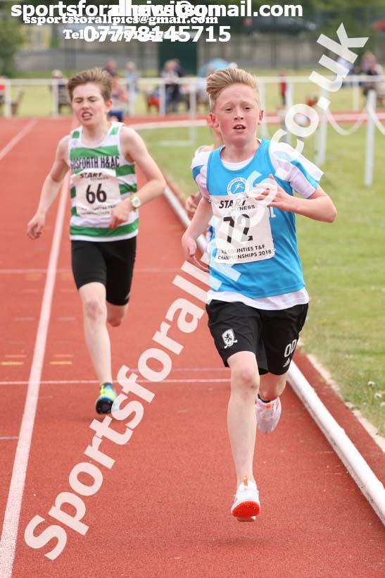 Boys under-13s 1500 metres, North Eastern Track and Fields Champs., Middlesbrough. Photo: David T. Hewitson/Sports for All Pics